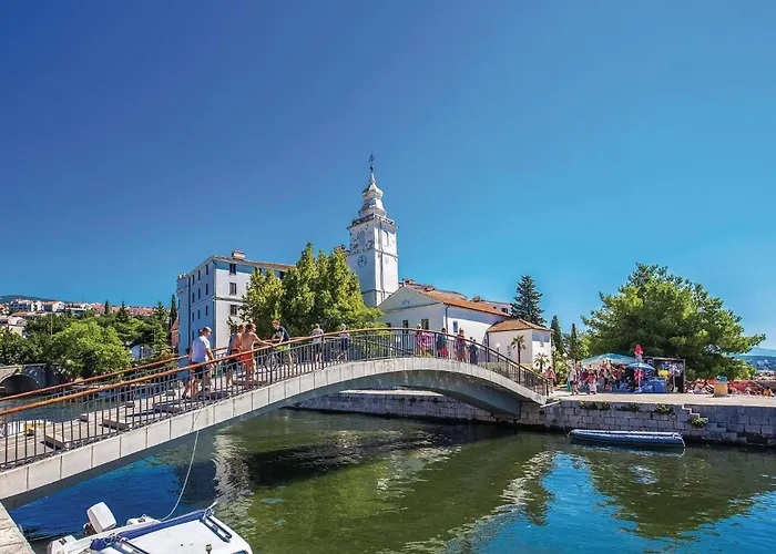 Lovely In With Wifi 度假居 *